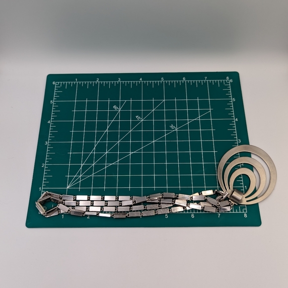 Vintage Monet Silver Tone Tournee Collection 1960s Necklace Book Piece - Picture 10 of 11